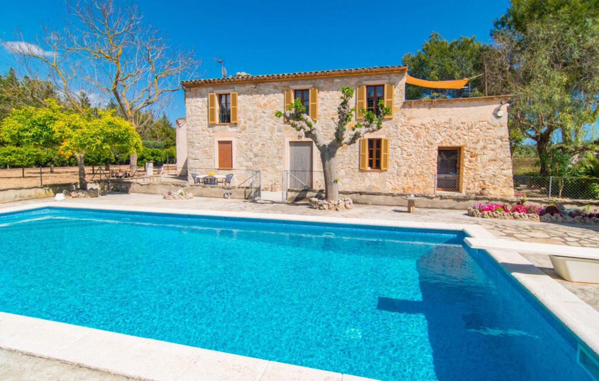 Manenta Villa *